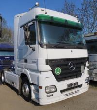 Mercedes-Benz Actros 1844 شاحنة اكتروس