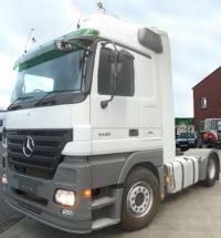 Mercedes-Benz Actros 1844 شاحنة اكتروس