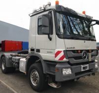 Mercedes-Benz Actros 2044 شاحنة اكتروس 4x4 