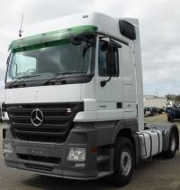 Mercedes-Benz Actros 1844  عدد 3شاحنة اكتروس