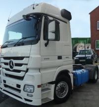 Mercedes-Benz Actros 1844 شاحنة اكتروس