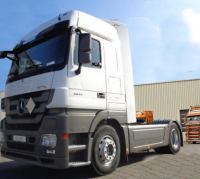 Mercedes-Benz Actros 1841 شاحنة اكتروس x2