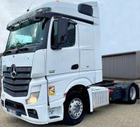 Mercedes-Benz Actros 1845 شاحنة اكتروس 