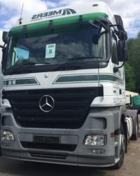 Mercedes-Benz Actros 1844 شاحنة اكتروس