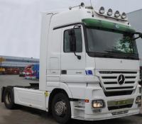 Mercedes-Benz Actros 1844 شاحنة اكتروس