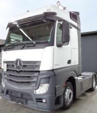 Mercedes-Benz Actros 1848 شاحنة اكتروس 