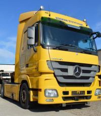 Mercedes-Benz Actros 1846 شاحنة اكتروس