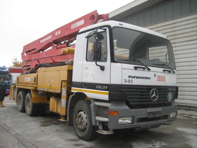 مضخات اسمنت Mercedes-Benz 2631 6×4 – Putzmeister