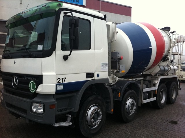 خلاط اسمنت Karrena actros 3541