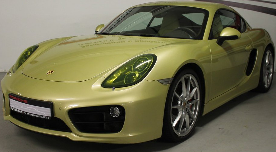 Porsche Panamera Cayman