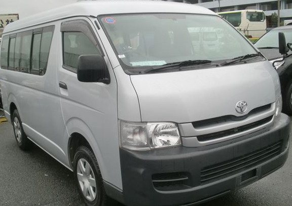Toyota Hiace حافلة هايس دبليو