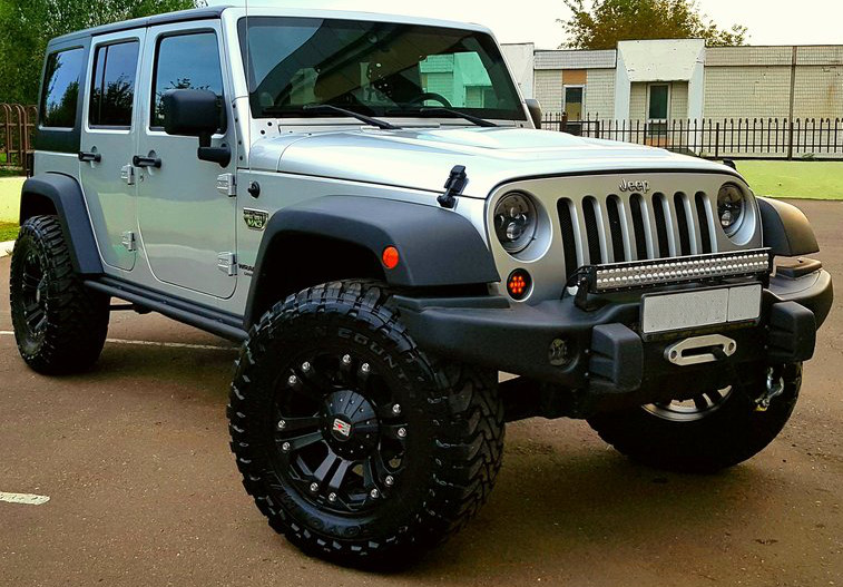 Jeep Wrangler CALL of DUTY MW 3