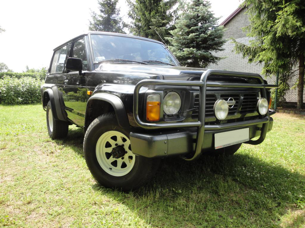Nissan Patrol نيسان بترول 1992
