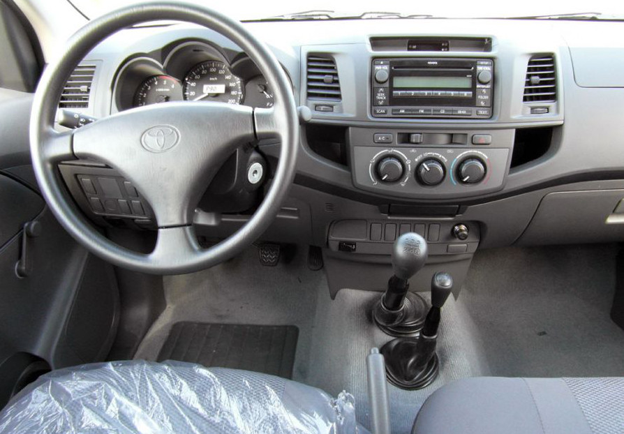 Toyota Hilux 2.5 4×4
