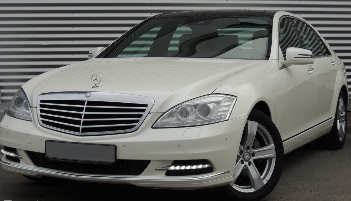 Mercedes-Benz S 300 مرسيدس بنز اس 300