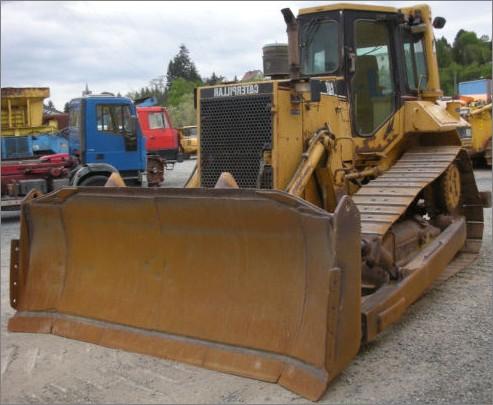 بلدوزر مجنزرة