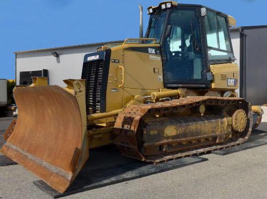 بلدوزر مجنزرة