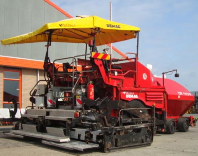 Asphaltpaver رصافة اسفلت ديماج