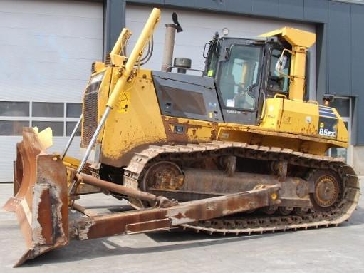 Komatsu بلدوزر كوماتسو مجنزرة