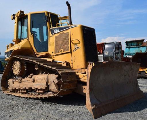 بلدوزر مجنزرة