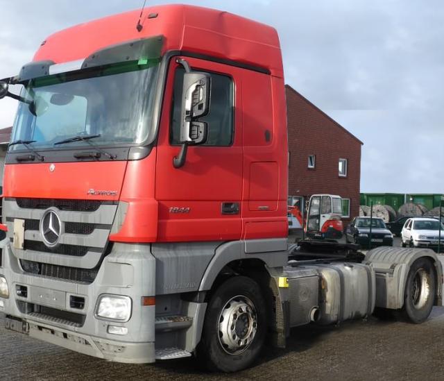 شاحنة اكتروس