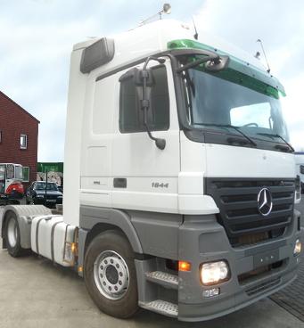 شاحنة اكتروس