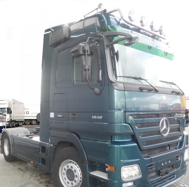 شاحنة اكتروس