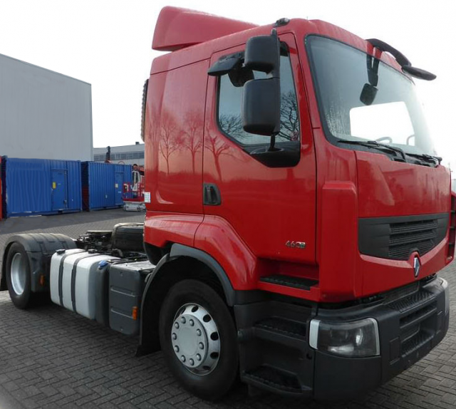 شاحنة رينو x30