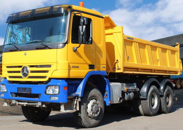 شاحنة قلاب اكتروس