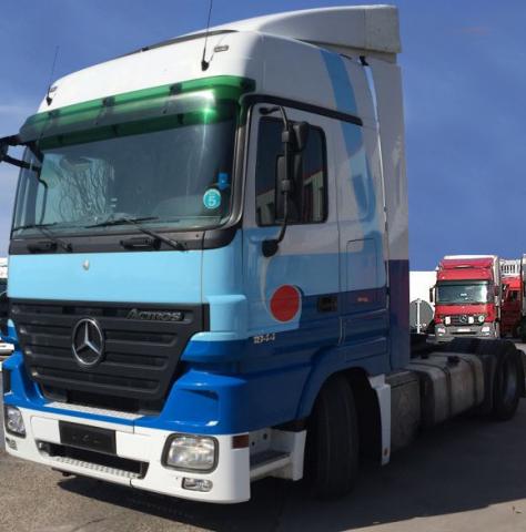 شاحنة اكتروس