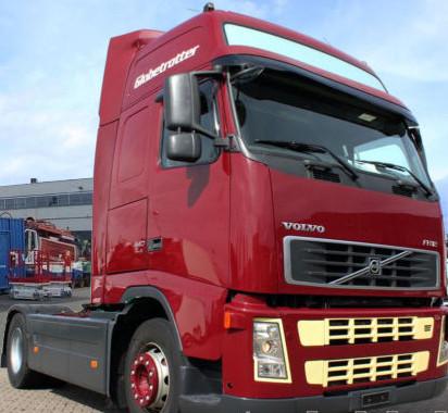 شاحنة فولفو