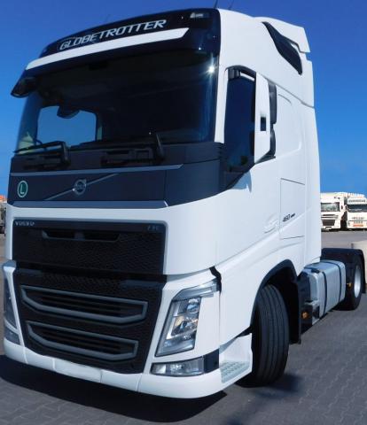 شاحنة فولفو