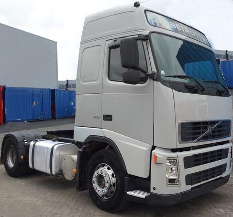 شاحنة فولفو