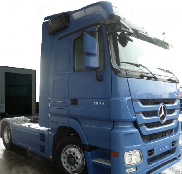 شاحنة اكتروس