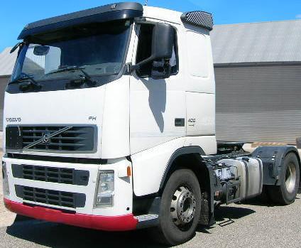 شاحنة فولفو 2009 x2