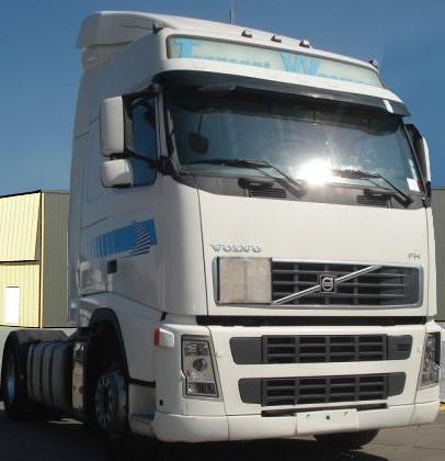 شاحنة فولفو