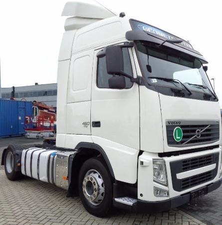 شاحنة فولفو