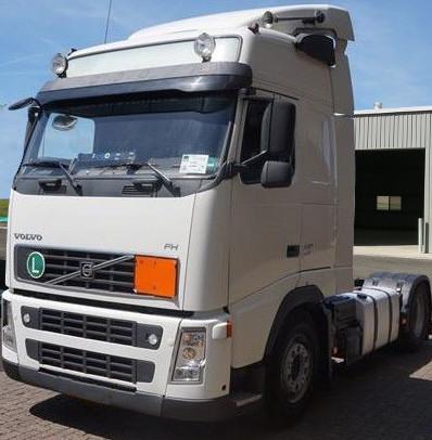 شاحنة فولفو