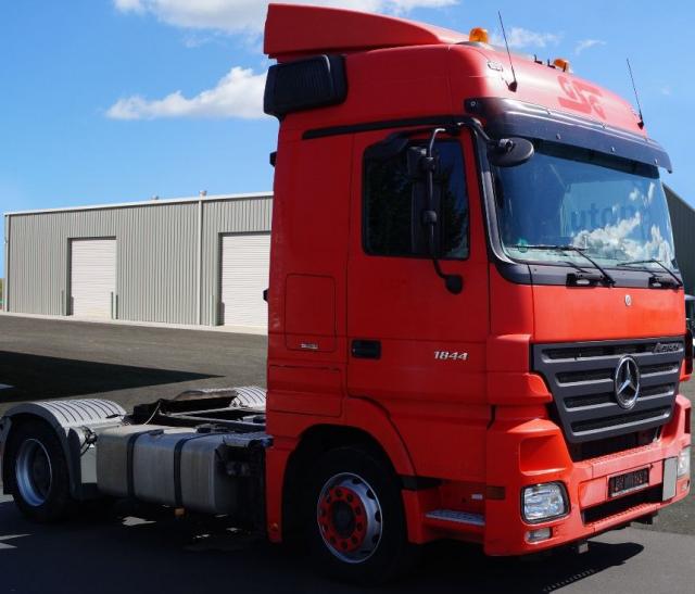 شاحنة اكتروس