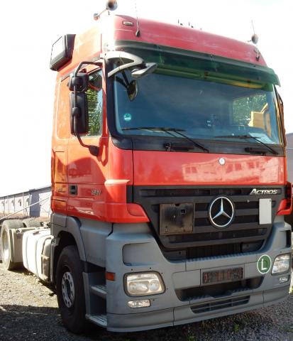 شاحنة اكتروس