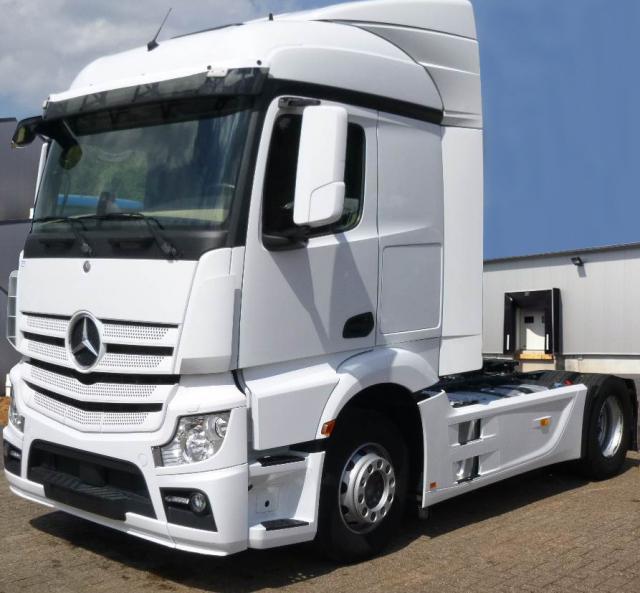 شاحنة اكتروس