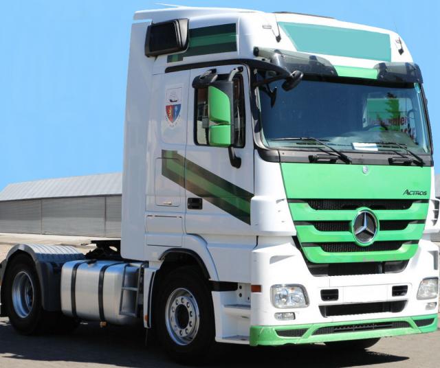 شاحنة اكتروس