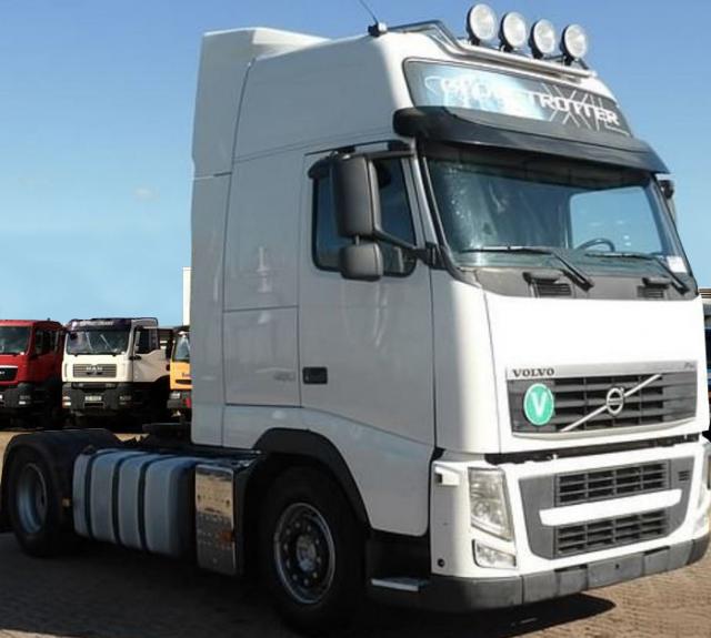 شاحنة فولفو