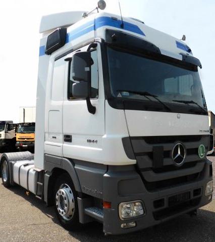 شاحنة اكتروس 3x