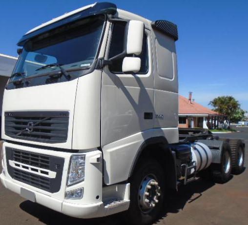 شاحنة فولفو 4x