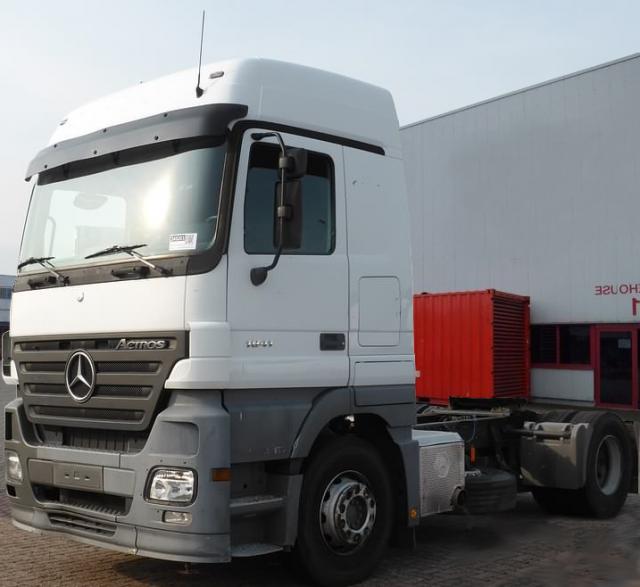 شاحنة اكتروس