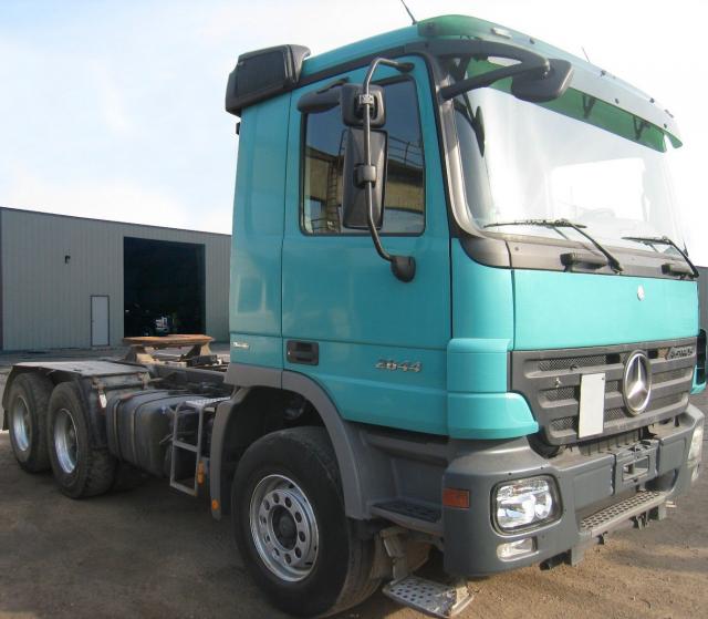 شاحنة اكتروس