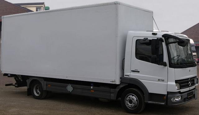 مرسيدس اتيجو 2008