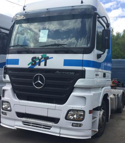 شاحنة اكتروس