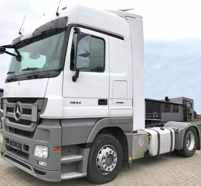 شاحنة اكتروس